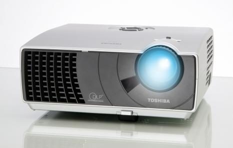 Máy chiếu Toshiba TDP-T9